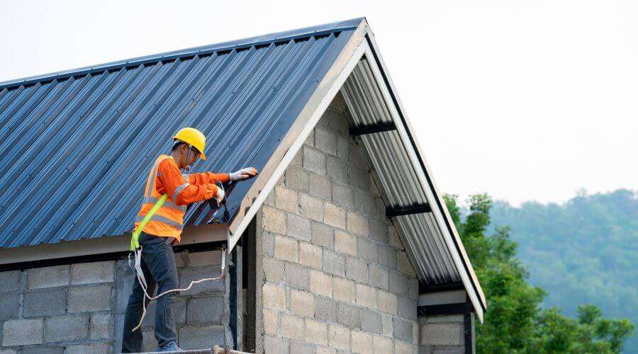 Professional residential roofers in Arimo, ID